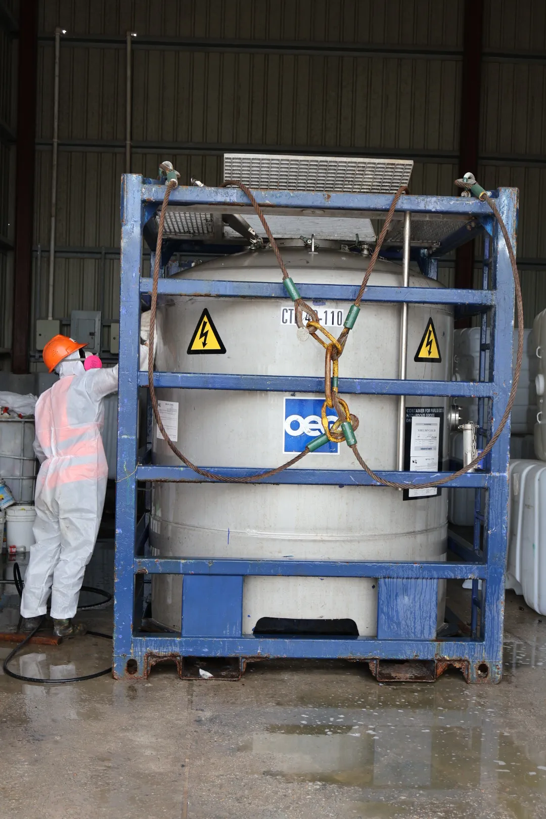 CEVONS crew during tank inspection and preparation phase
